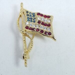 Vintage Rhinestone American Flag Brooch, Gold Tone Setting, Retro Estate